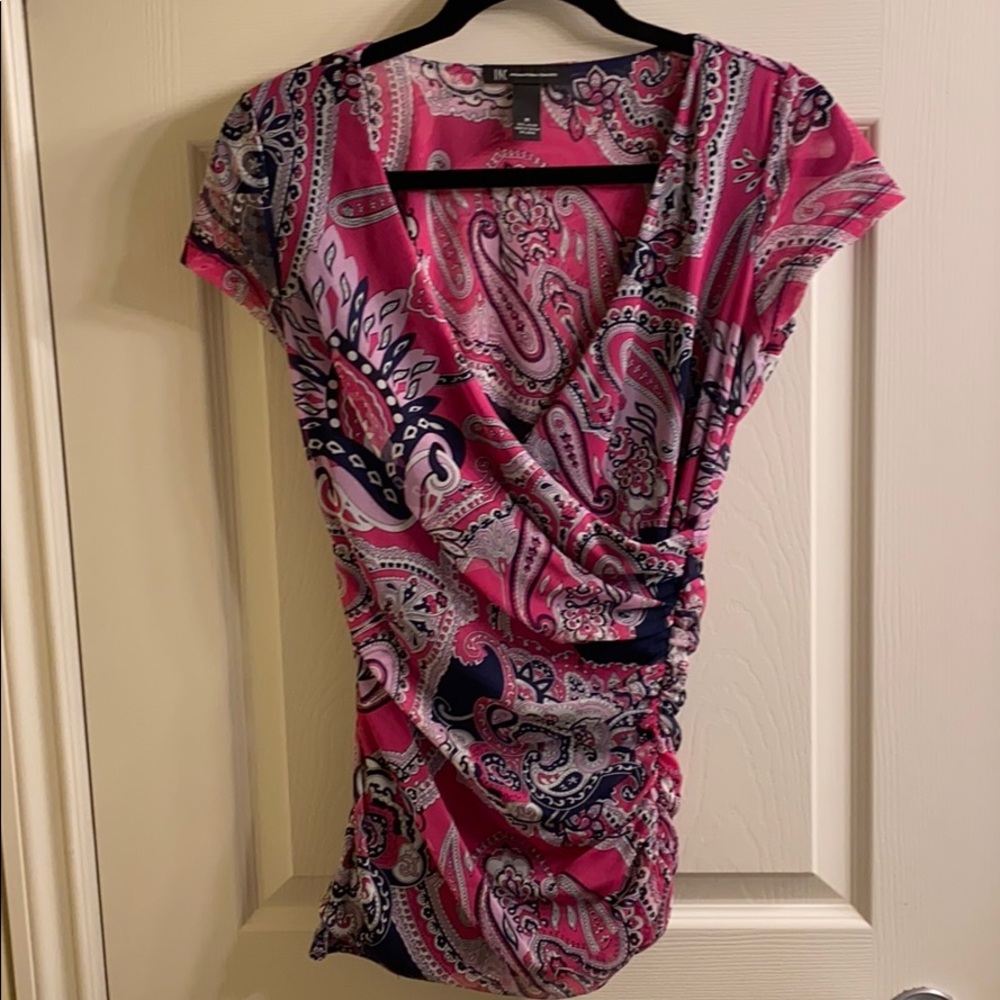 Stretchy patterned INC wraparound  look top